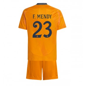 Billiga Real Madrid Ferland Mendy #23 Bortatröja Barn 2024-25 Kortärmad (+ Korta byxor)